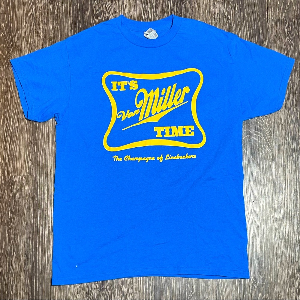 Von Miller Miller Highlife Men’s Medium T-Shirt